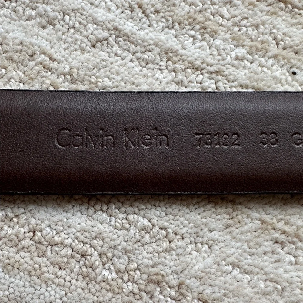 Calvin Klein Men’s Roller Buckle Genuine Leather Belt Black Size 38 #73182